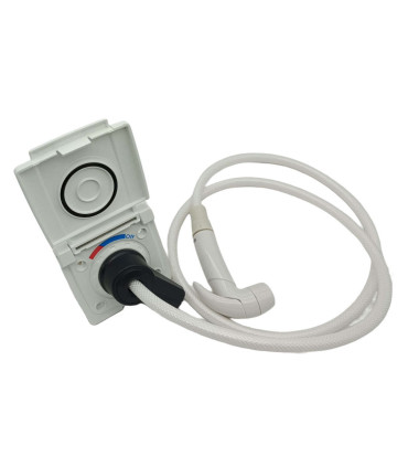 Toma de ducha blanca con mezclador | Distribuciones Camper